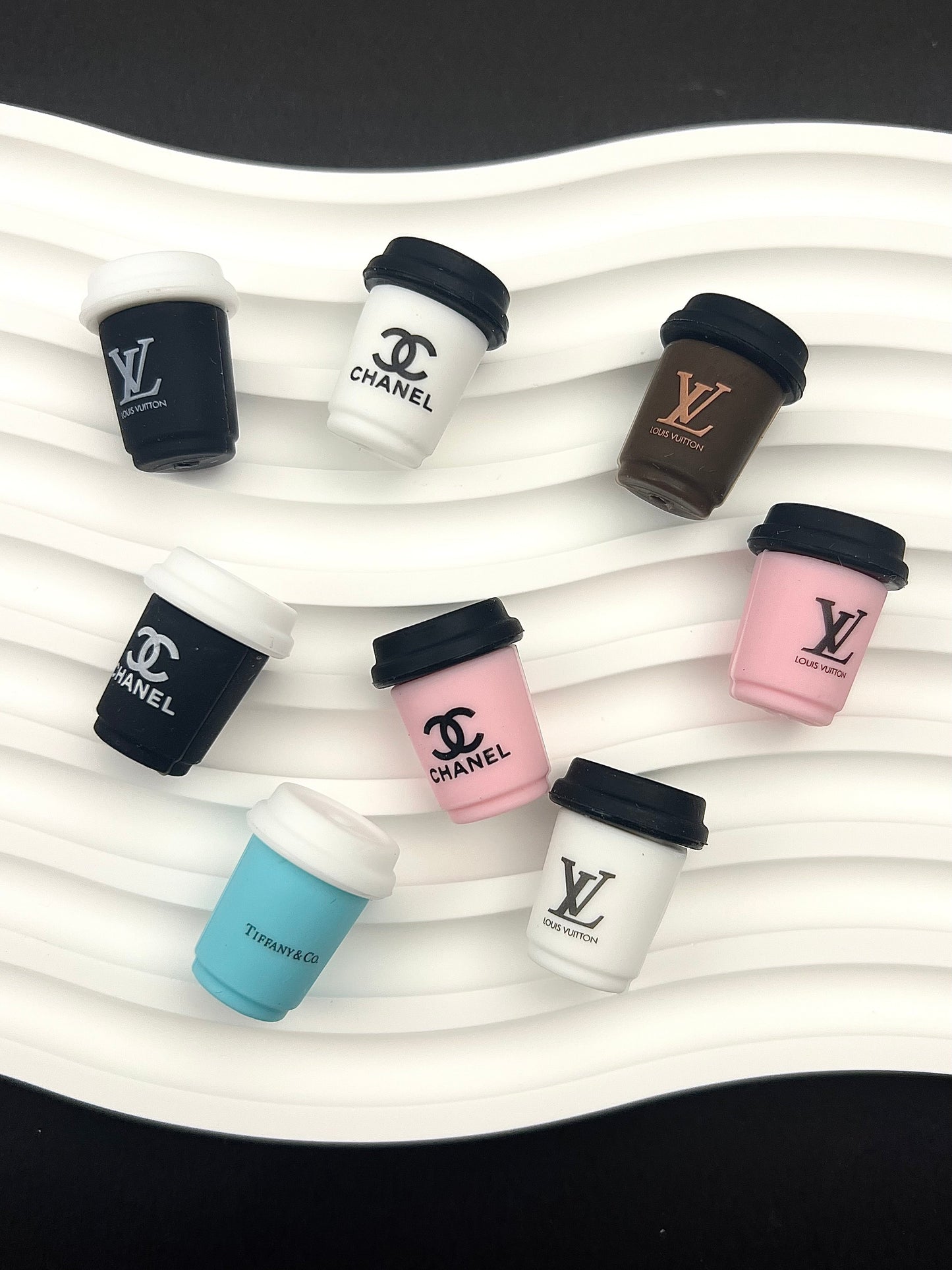 Silicone cup focal bead