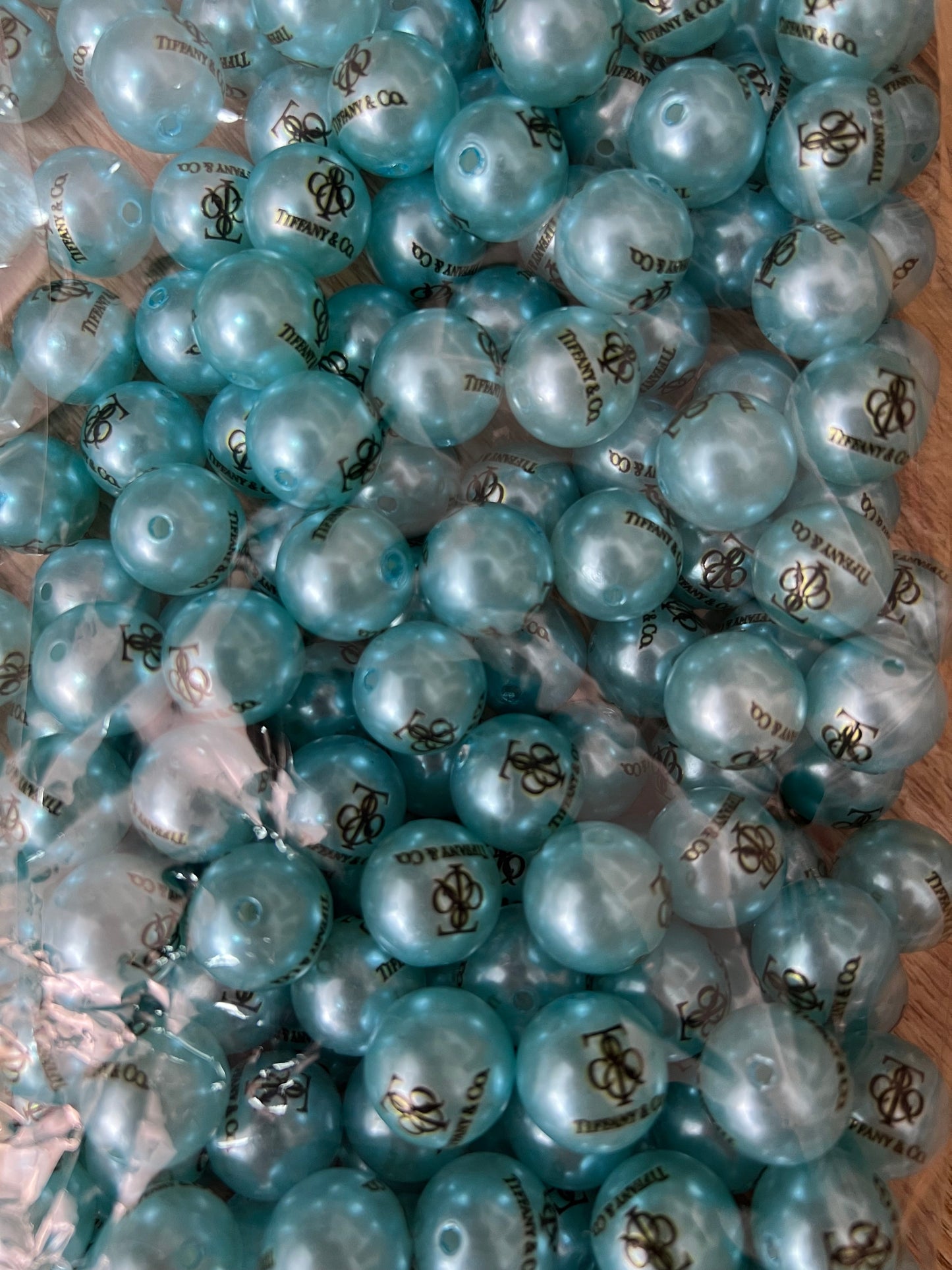 16mm acrylic designer beads(cc/vv/dd/gg/tiff)