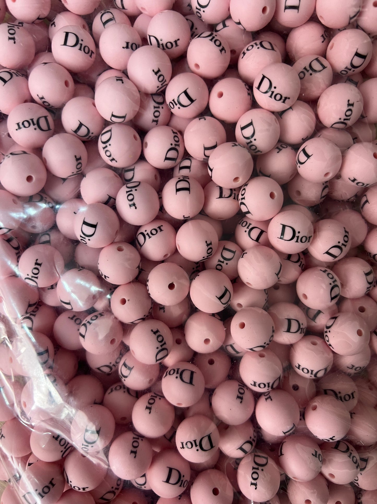 16mm acrylic designer beads(cc/vv/dd/gg/tiff)