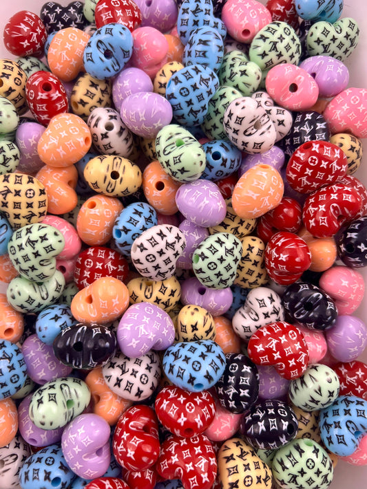 Designer heart vv beads