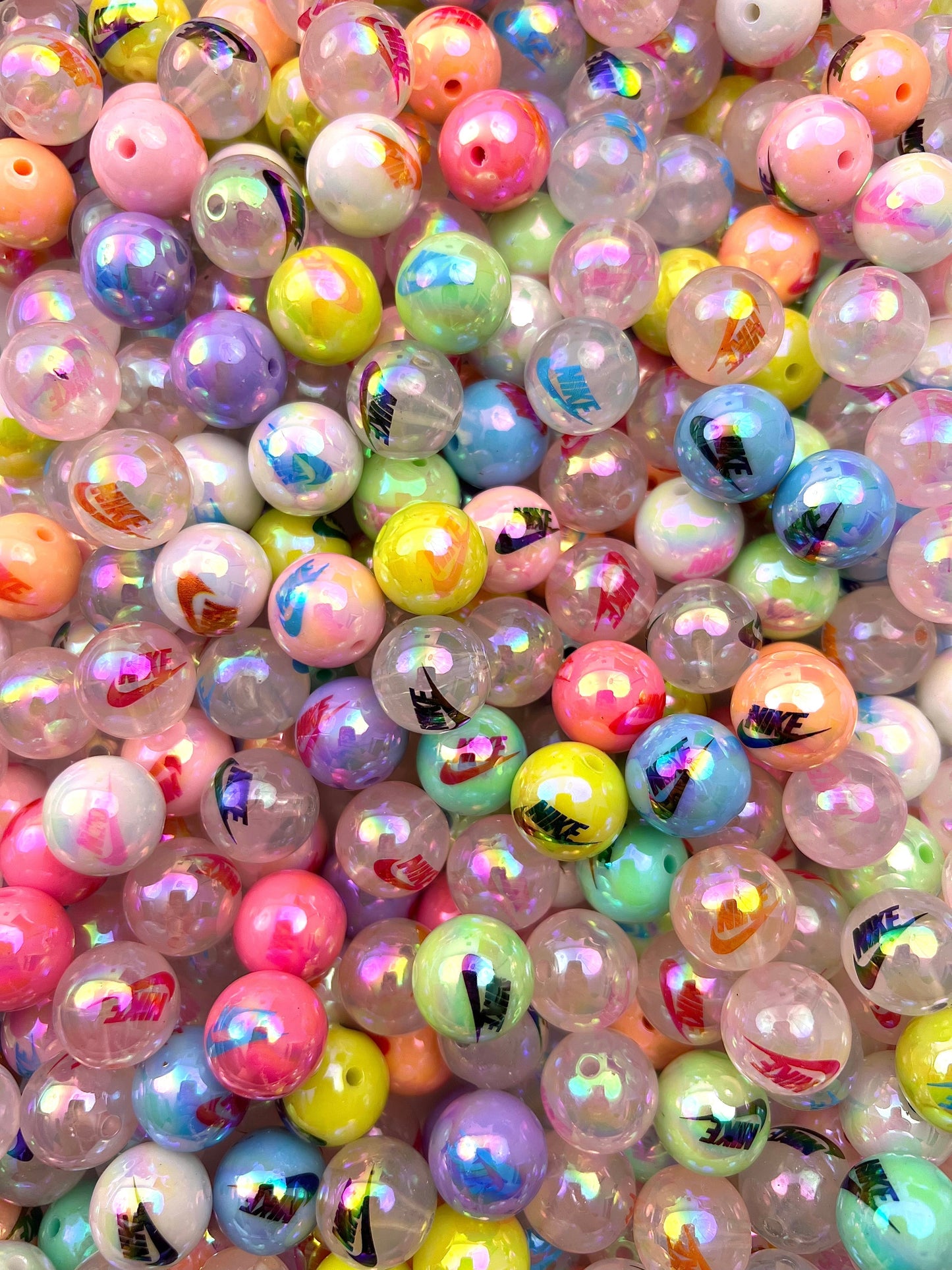 16mm acrylic designer beads(cc/vv/dd/gg/tiff)