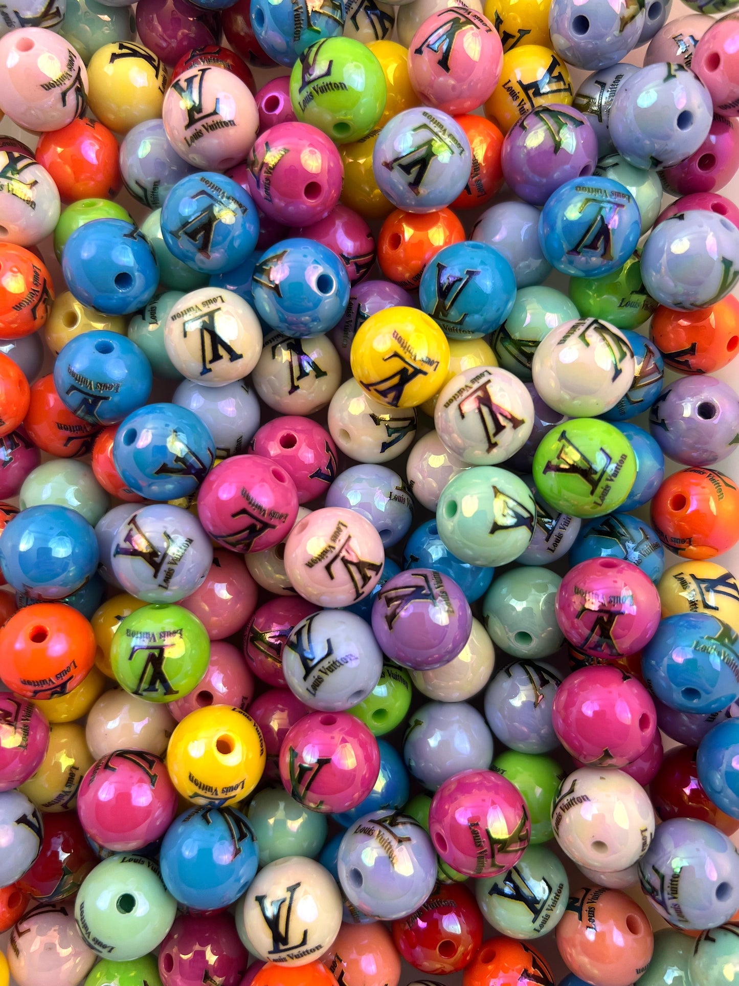 16mm acrylic designer beads(cc/vv/dd/gg/tiff)